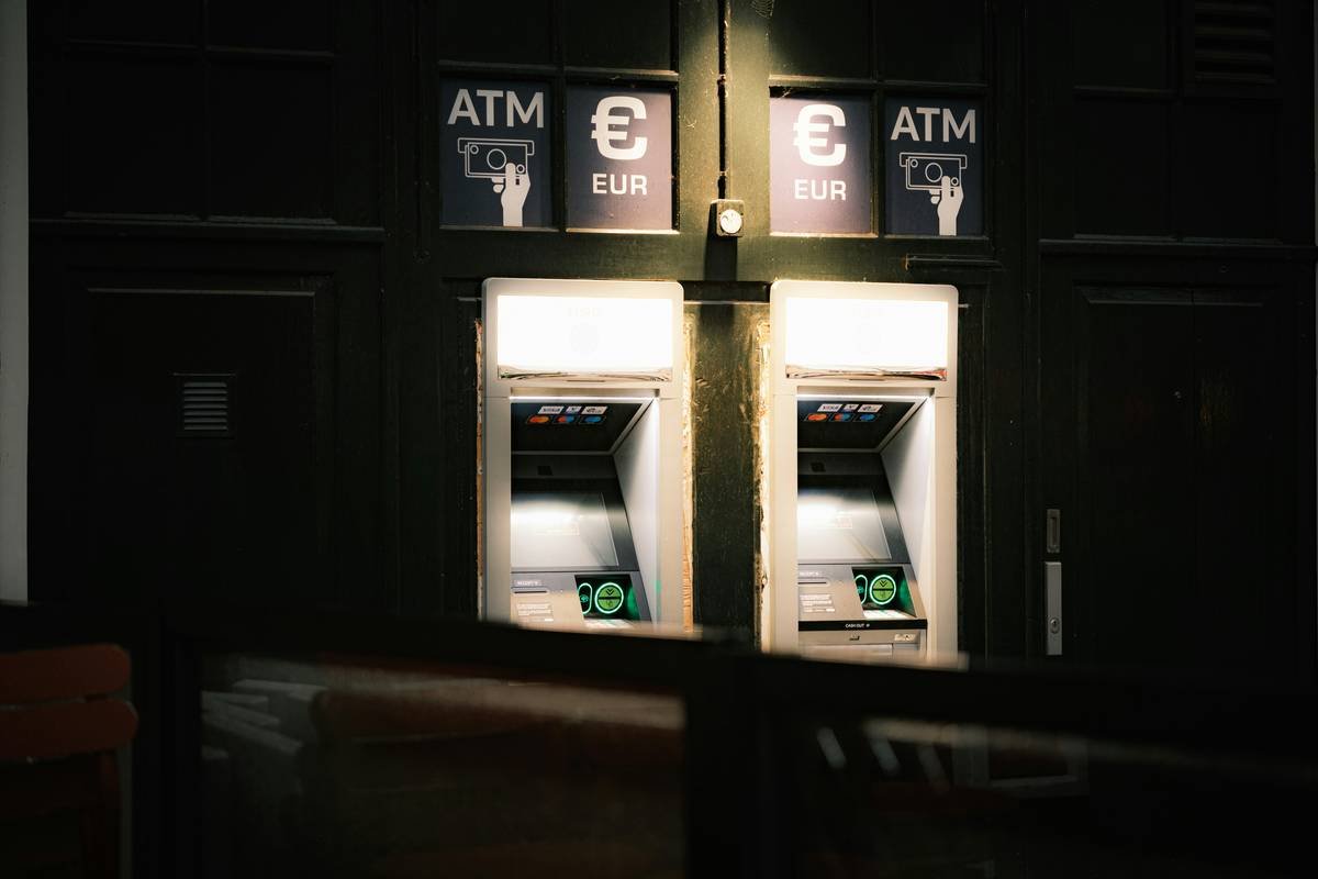 How to Unlock Elite Rewards with Metal Credit Cards: Mastering Reward Programs