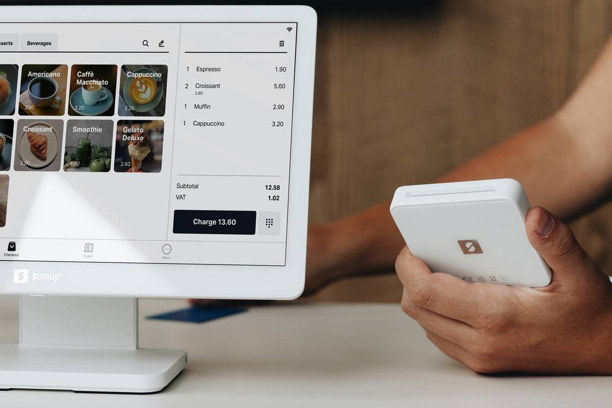 How Metal Credit Cards Are Revolutionizing Identity Protection (And Why You Should Care)